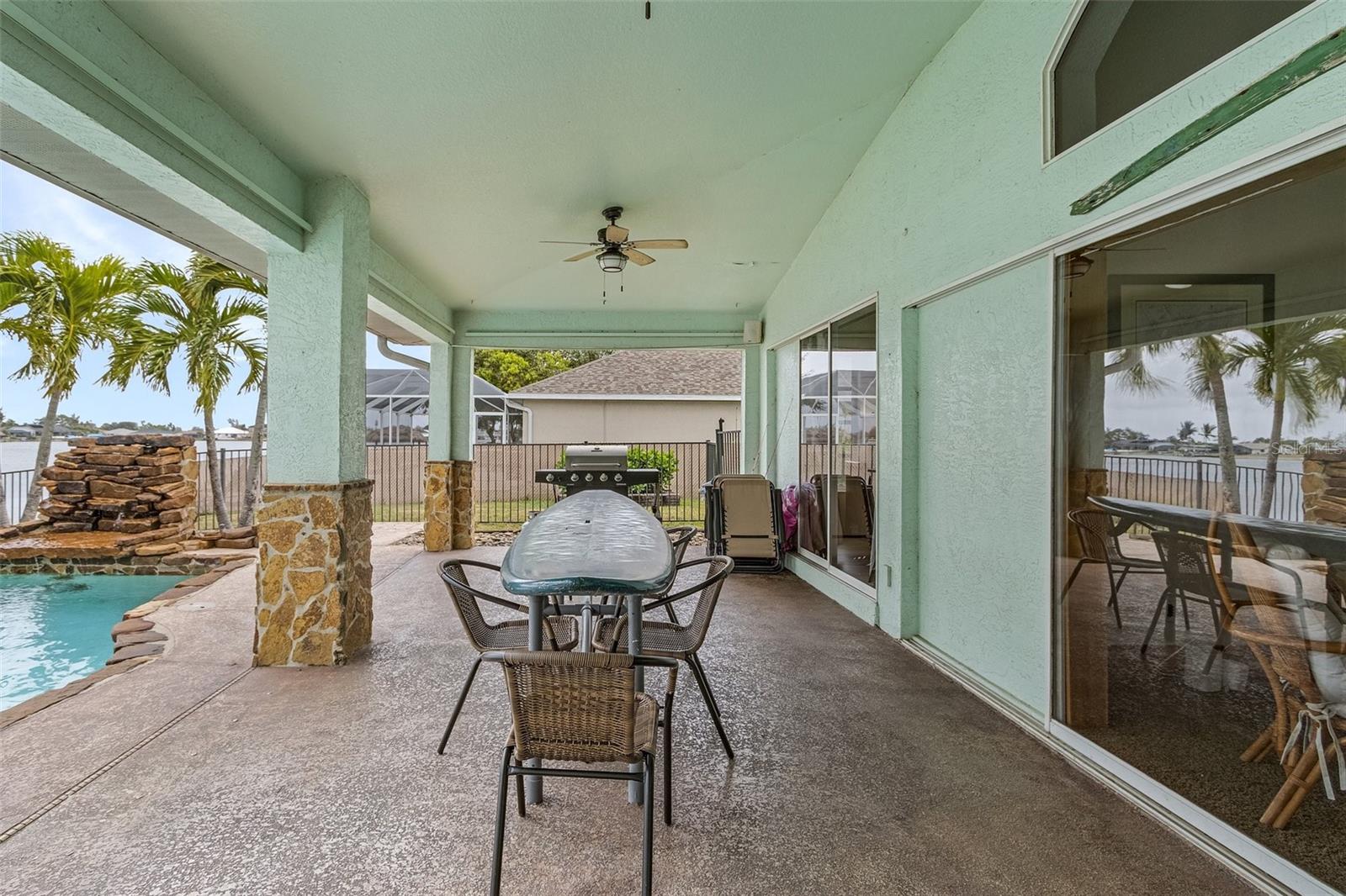 231 SE 6TH ST, CAPE CORAL, FL, 33990