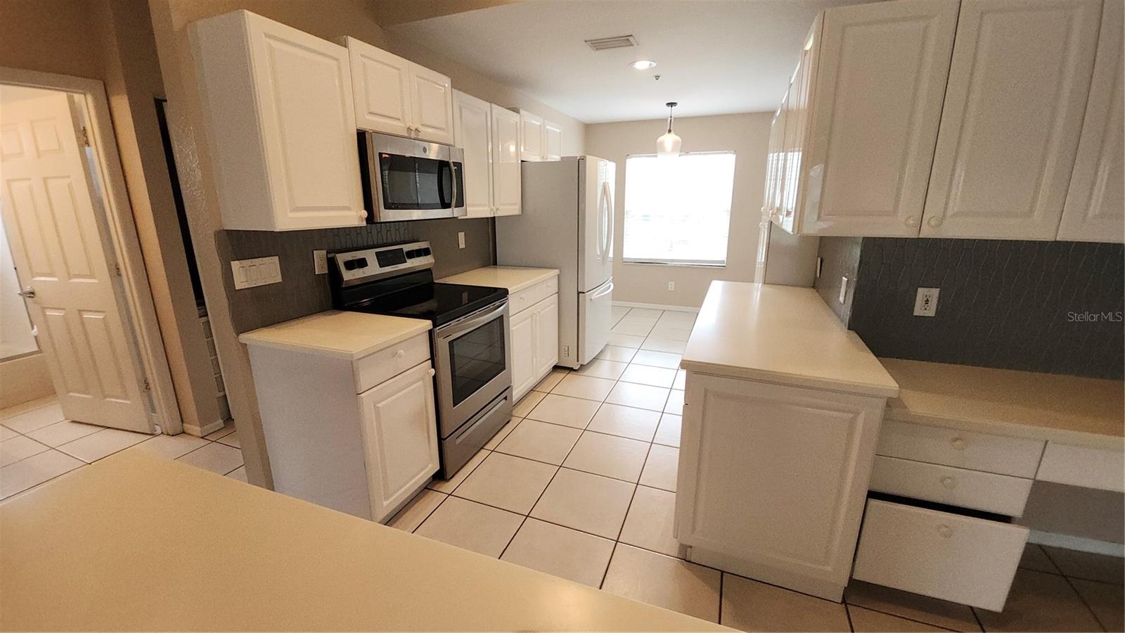 6618 PINEVIEW TER #6618, BRADENTON, FL, 34203