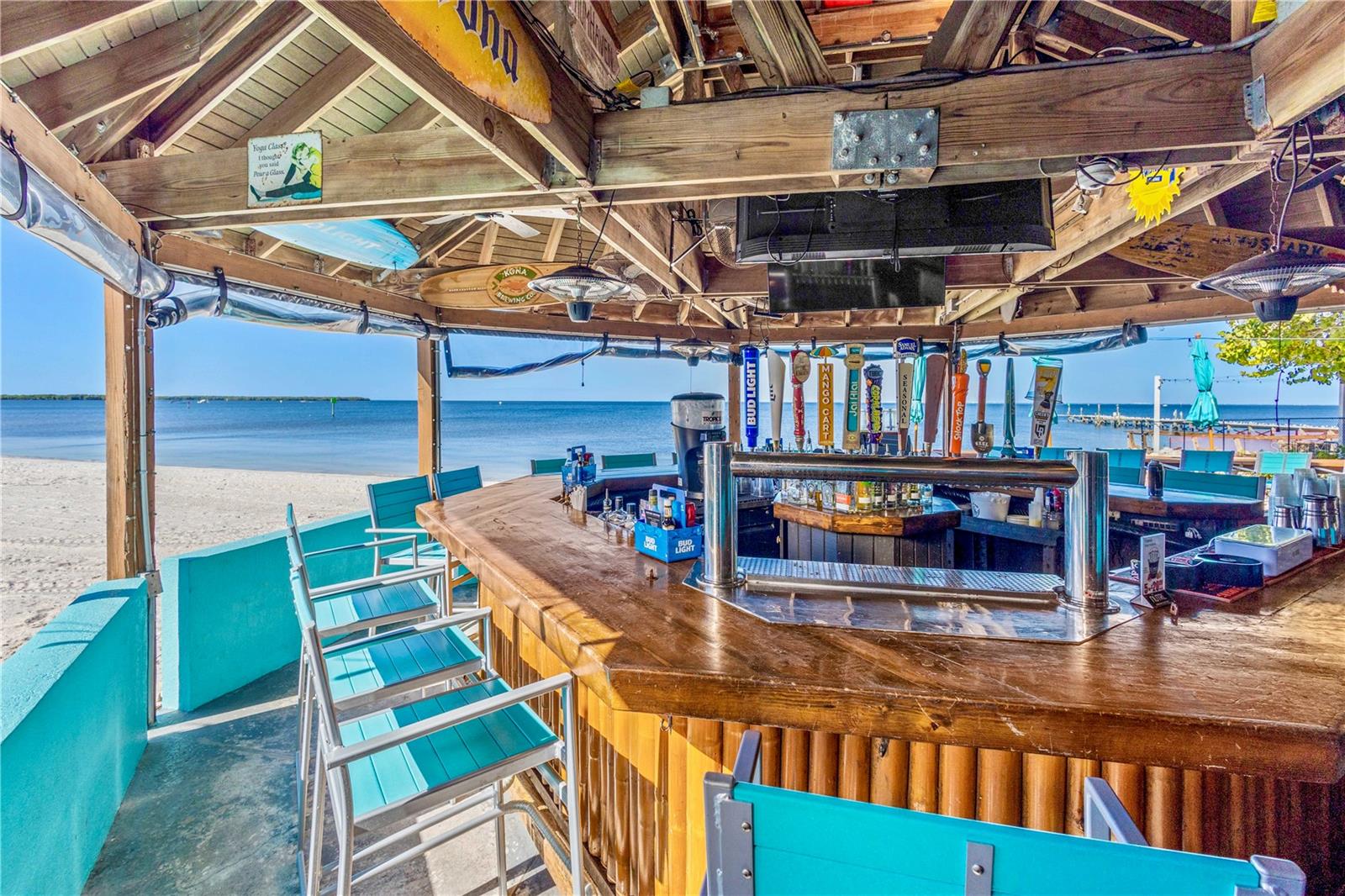 448 BAHIA BEACH BLVD, RUSKIN, FL, 33570