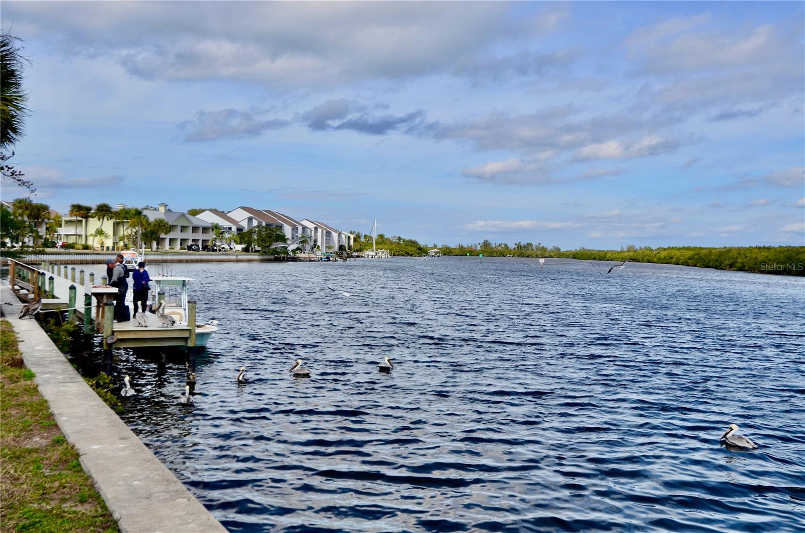 448 BAHIA BEACH BLVD, RUSKIN, FL, 33570