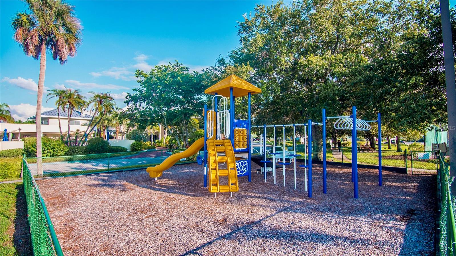 448 BAHIA BEACH BLVD, RUSKIN, FL, 33570