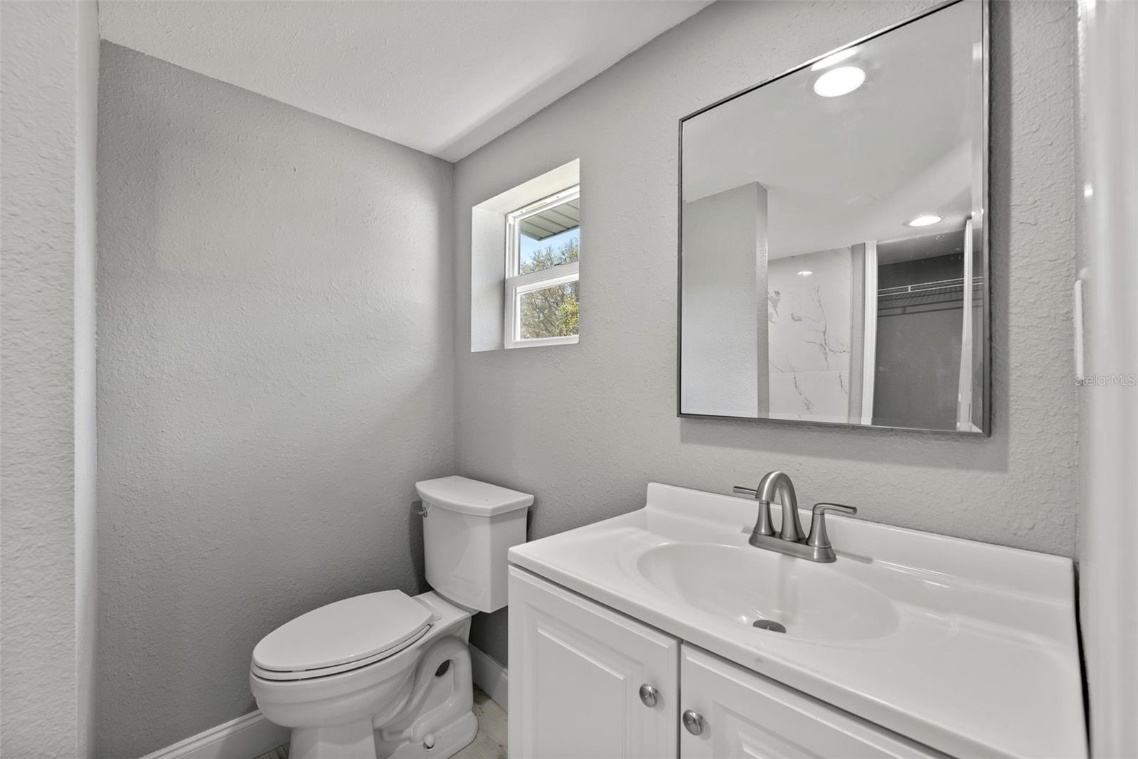 1900 E ORANGE AVE, EUSTIS, FL, 32726