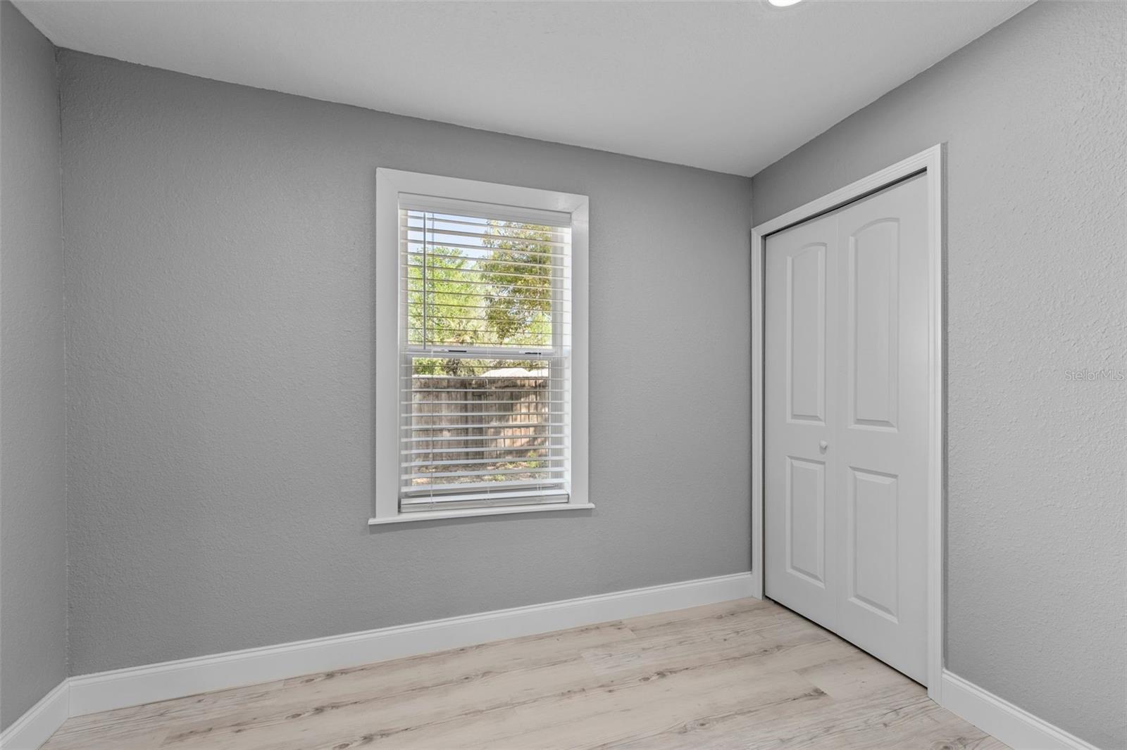 1900 E ORANGE AVE, EUSTIS, FL, 32726