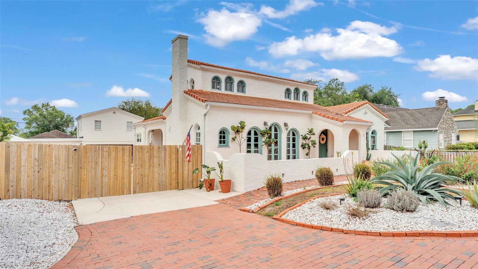 743 E EDGEWOOD DR, LAKELAND, FL, 33803
