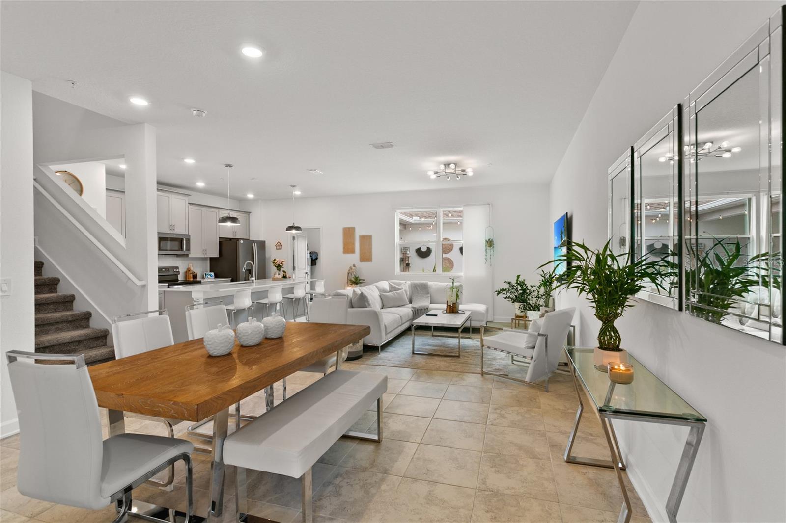 11473 LISTENING DR, ORLANDO, FL, 32832
