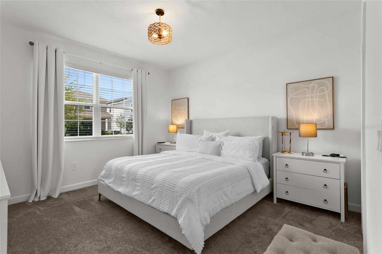 11473 LISTENING DR, ORLANDO, FL, 32832