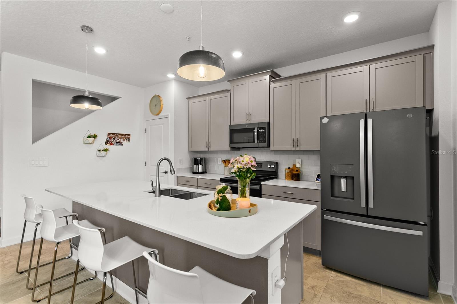 11473 LISTENING DR, ORLANDO, FL, 32832