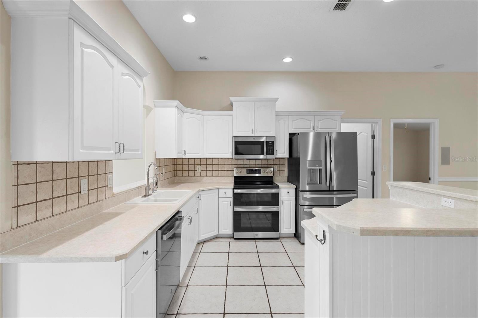 453 KETTERING RD, DELTONA, FL, 32725