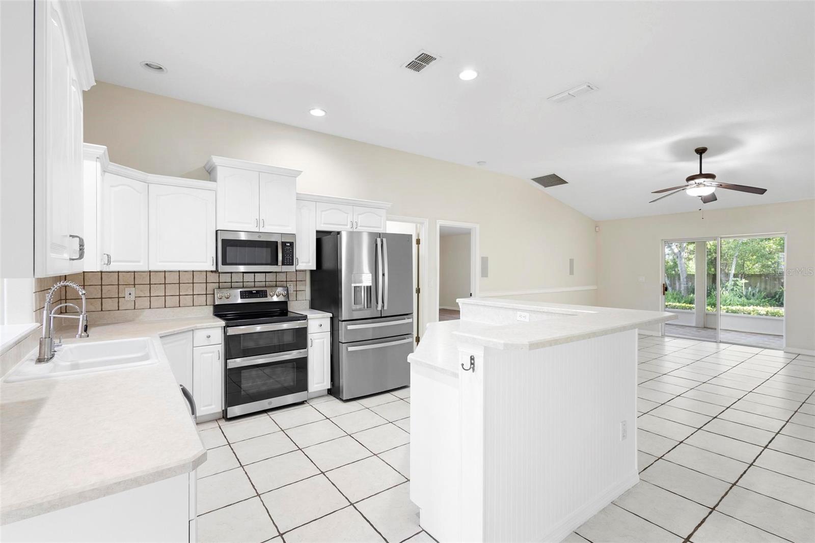 453 KETTERING RD, DELTONA, FL, 32725