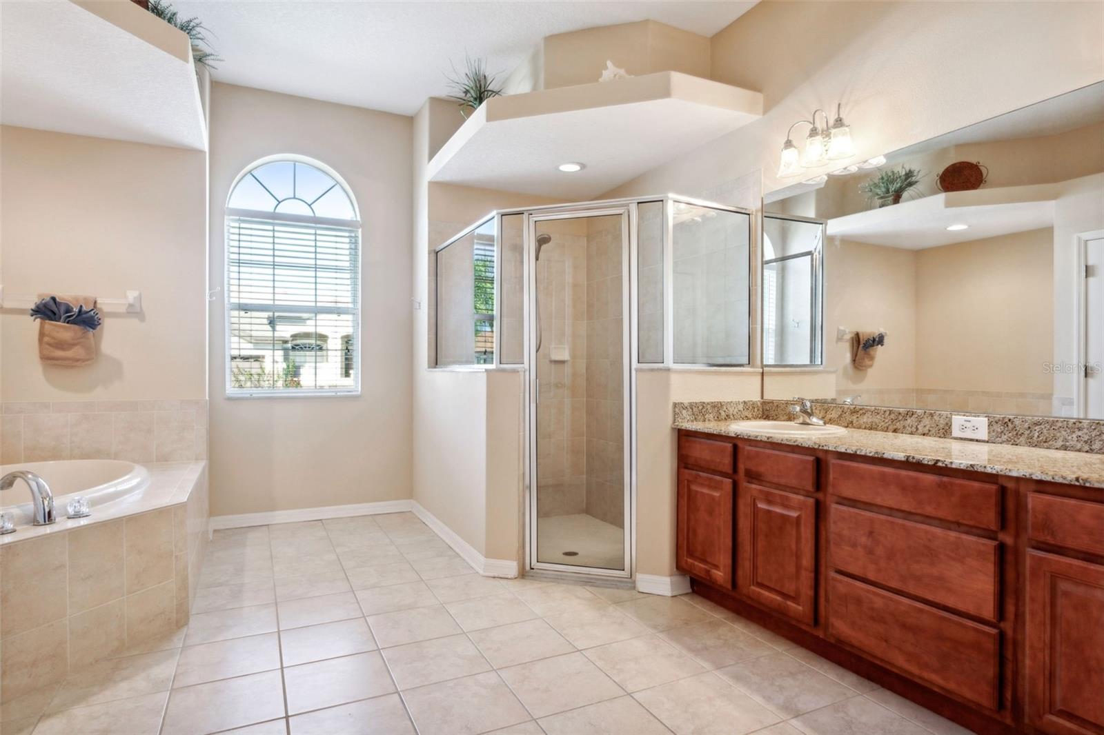 1430 BEACONSFIELD DR, WESLEY CHAPEL, FL, 33543