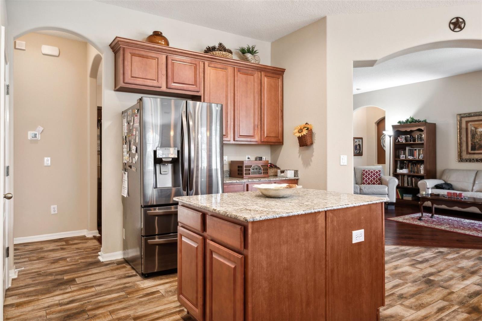 1430 BEACONSFIELD DR, WESLEY CHAPEL, FL, 33543