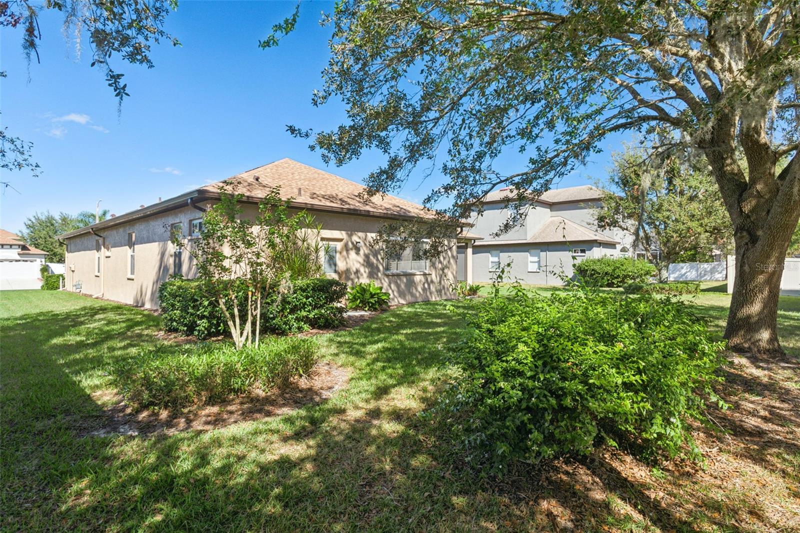 1430 BEACONSFIELD DR, WESLEY CHAPEL, FL, 33543