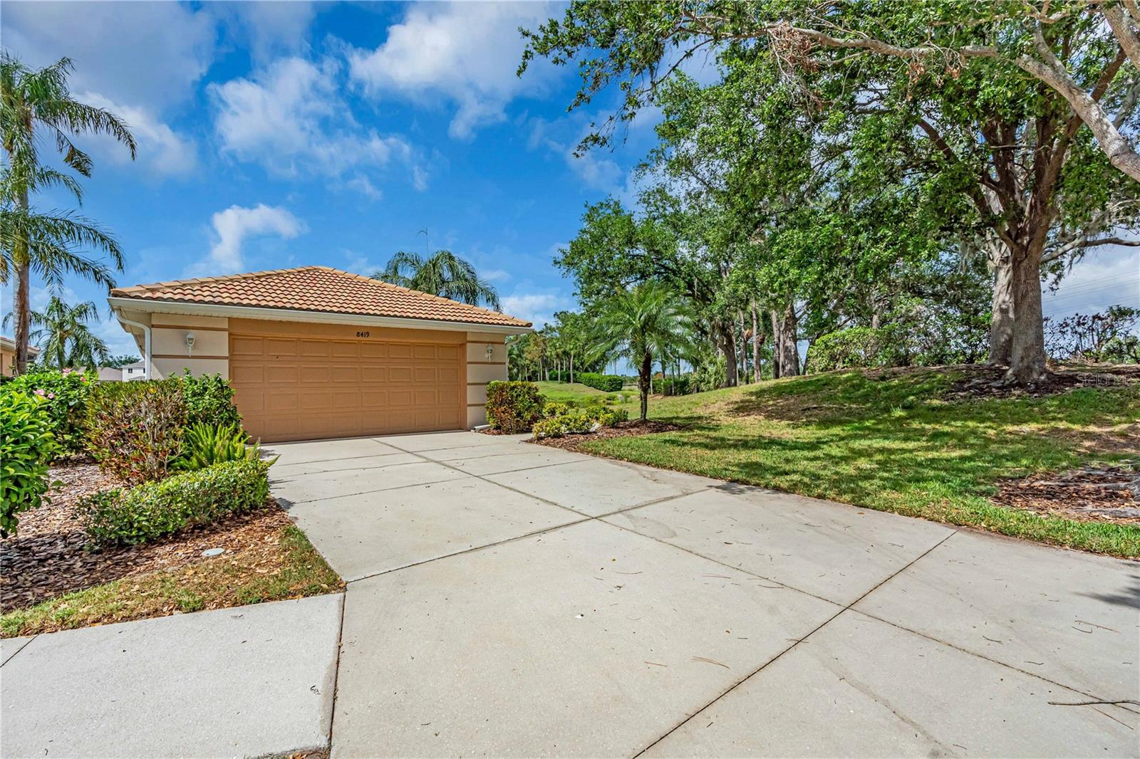 8419 SUMMER GREENS TER, BRADENTON, FL, 34212