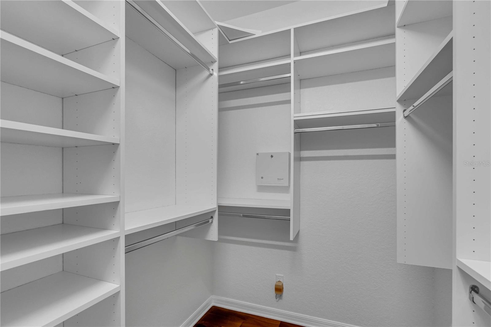 8419 SUMMER GREENS TER, BRADENTON, FL, 34212