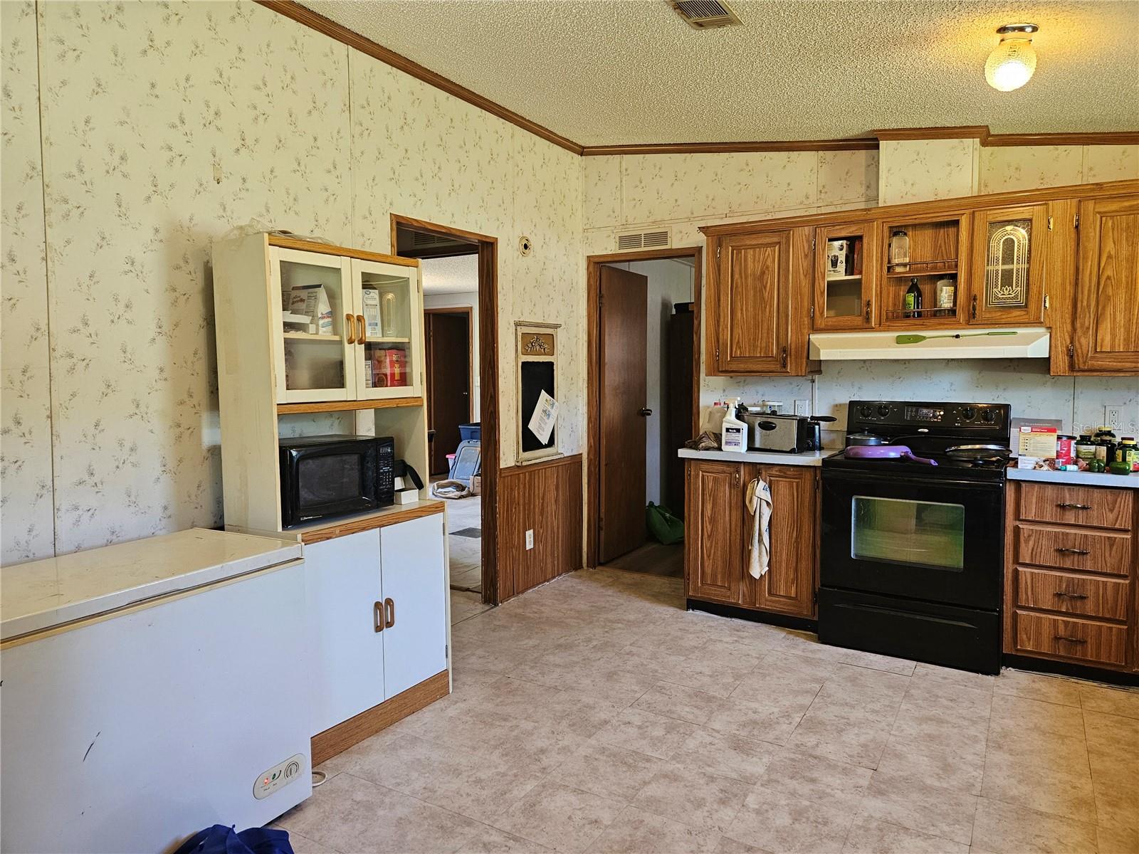 1404 ELIZABETH ST, NEW SMYRNA BEACH, FL, 32168