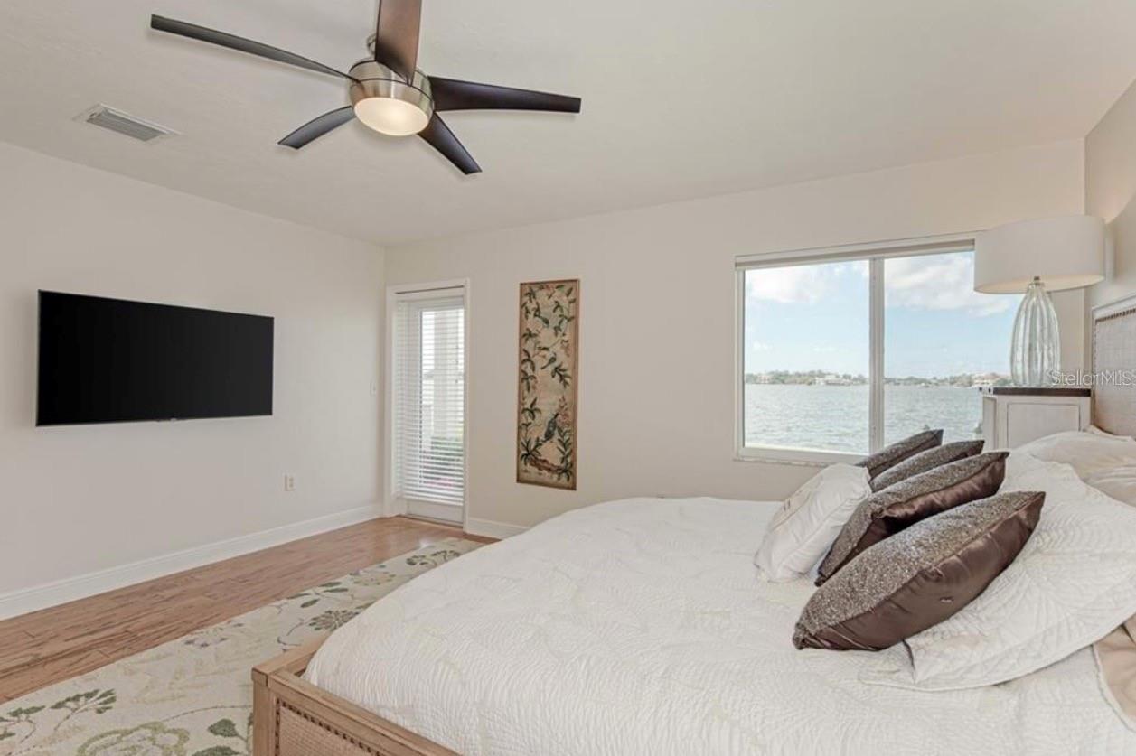 7692 COVE TER, SARASOTA, FL, 34231