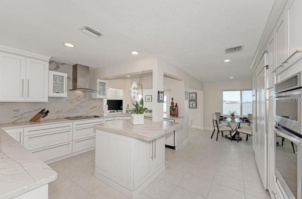 7692 COVE TER, SARASOTA, FL, 34231