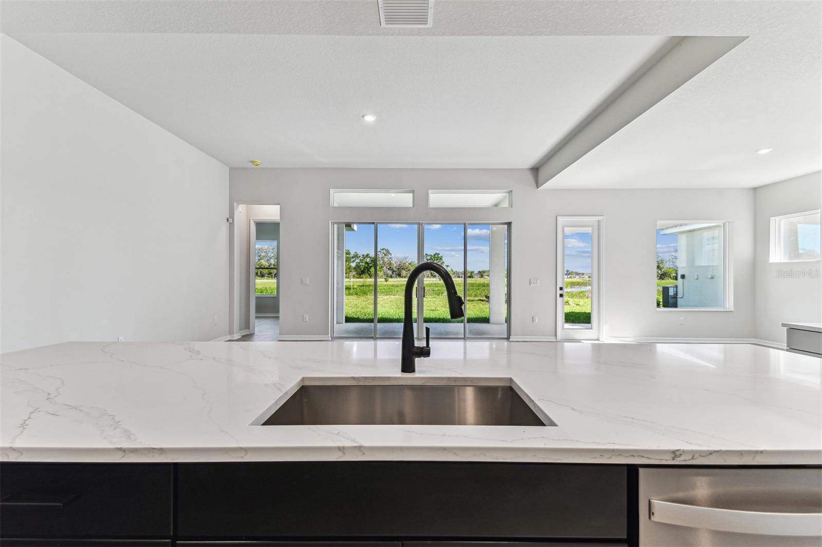 5979 HIDDEN BRANCH DR, APOLLO BEACH, FL, 33572