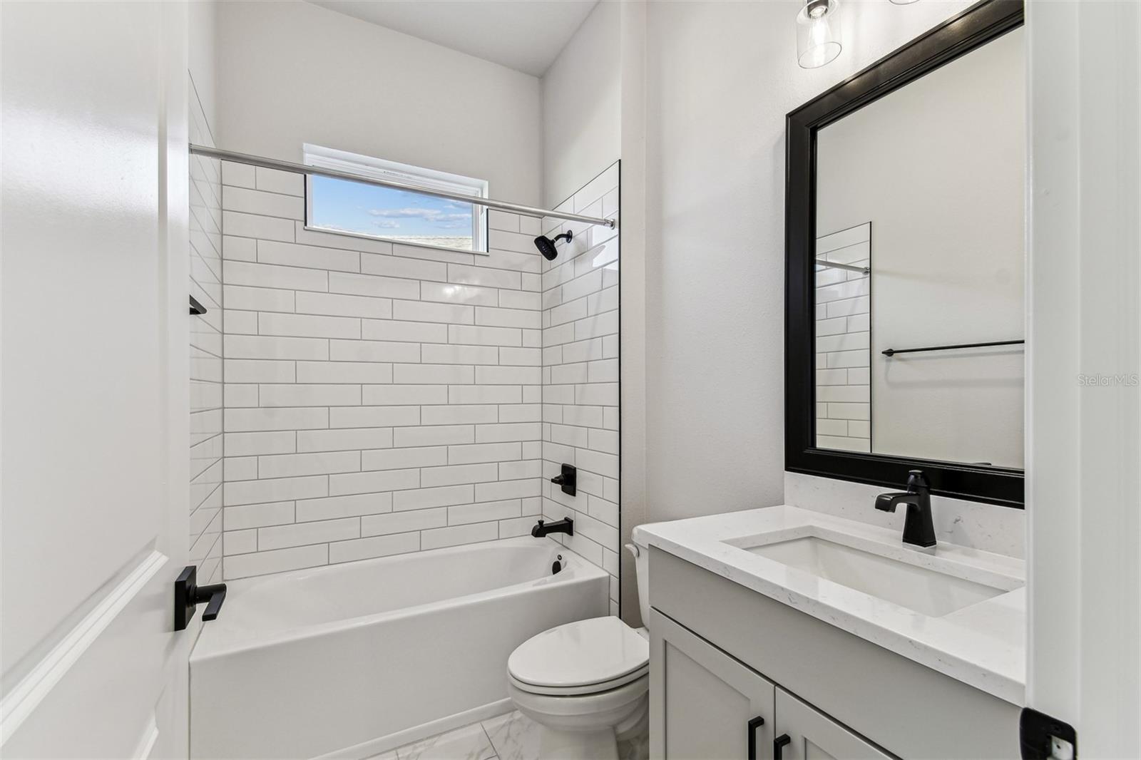 5979 HIDDEN BRANCH DR, APOLLO BEACH, FL, 33572