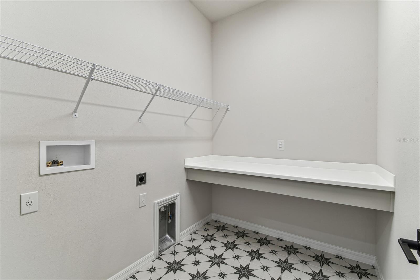 5979 HIDDEN BRANCH DR, APOLLO BEACH, FL, 33572