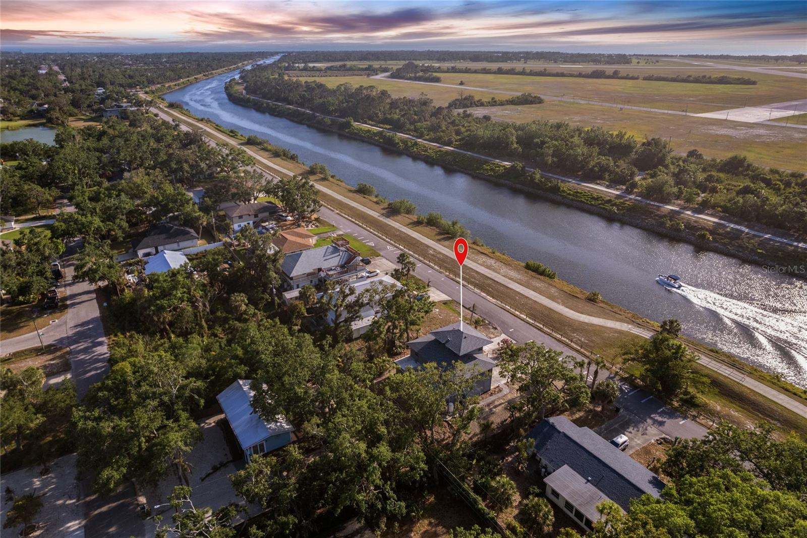 1851 SCENIC DR, VENICE, FL, 34293