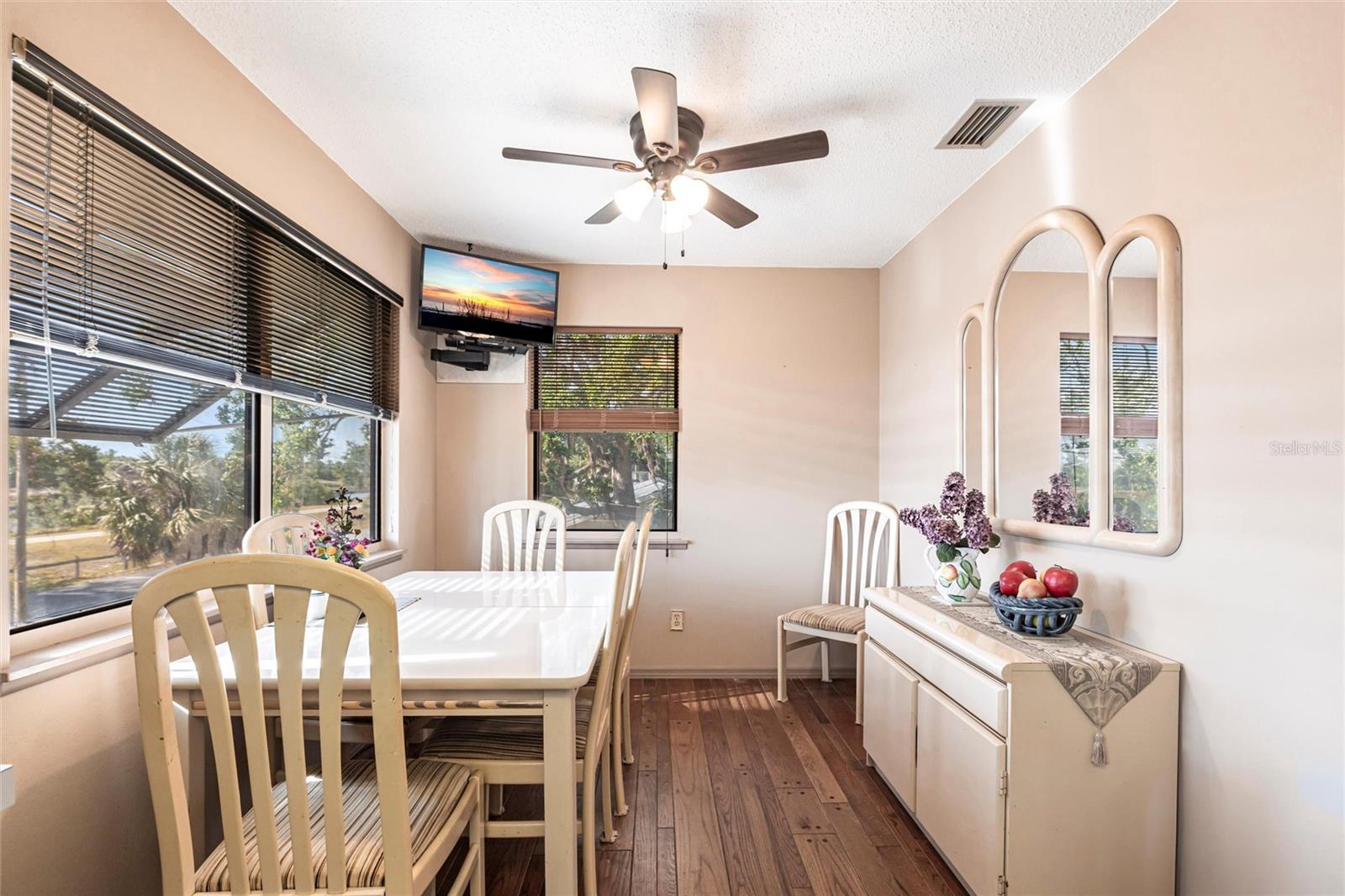 1851 SCENIC DR, VENICE, FL, 34293