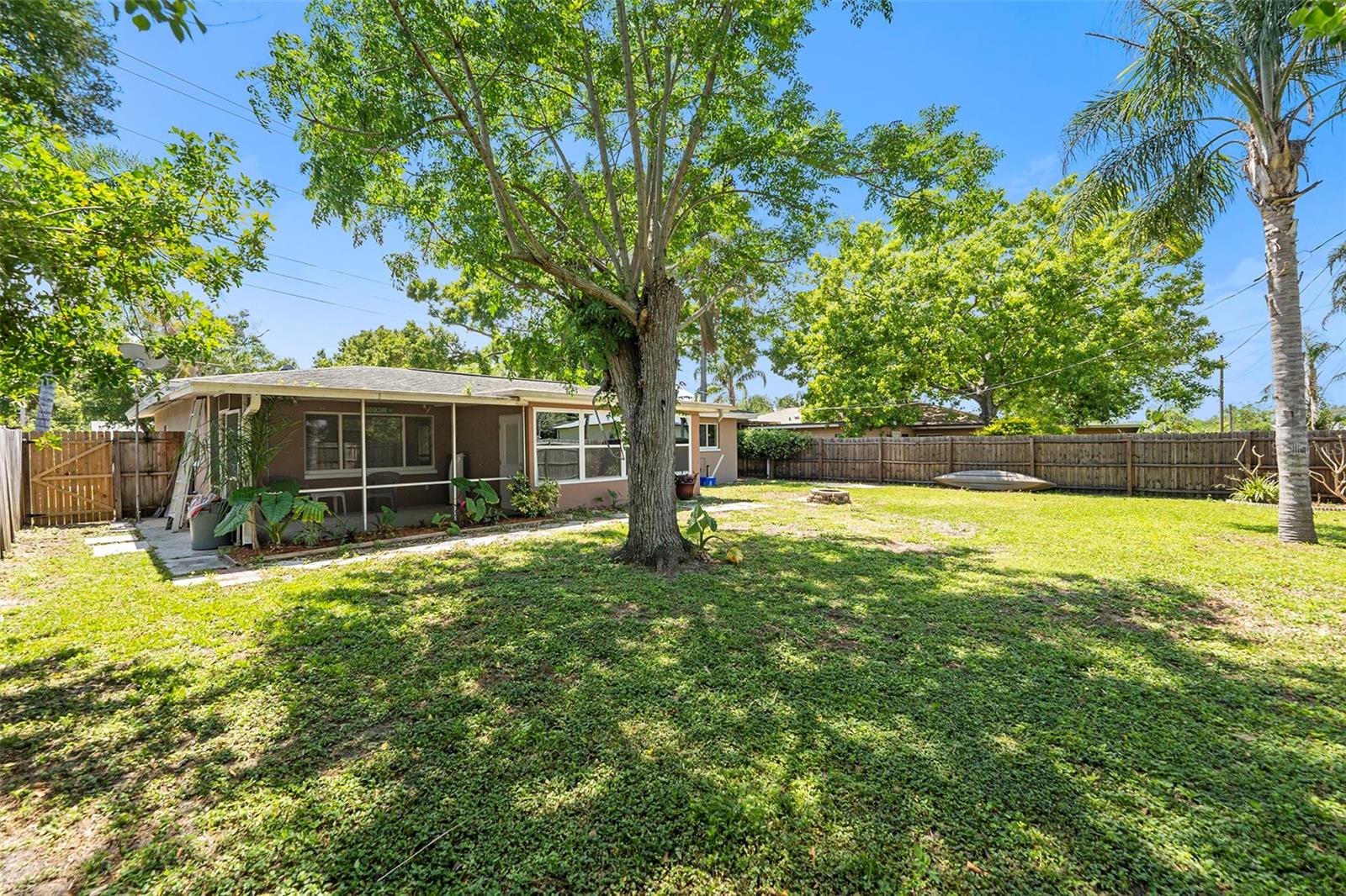 1952 ALLARD DR, CLEARWATER, FL, 33763