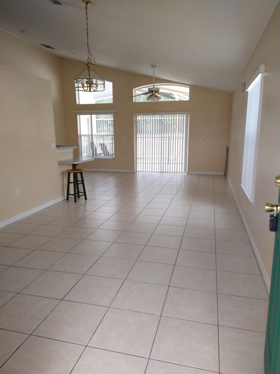 335 AYLESBURY LN, DAVENPORT, FL, 33837