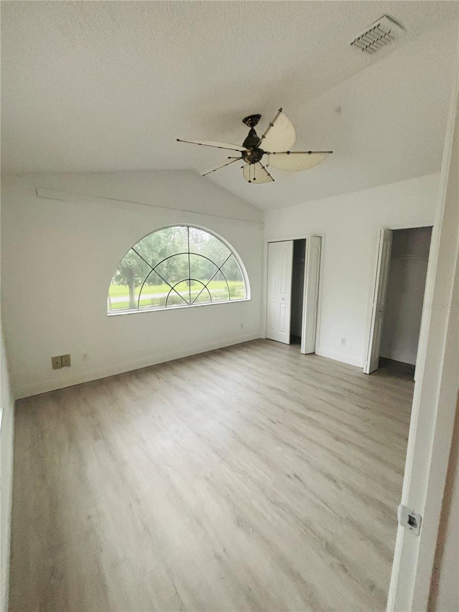 5999 LAKE POINTE DR #602, ORLANDO, FL, 32822