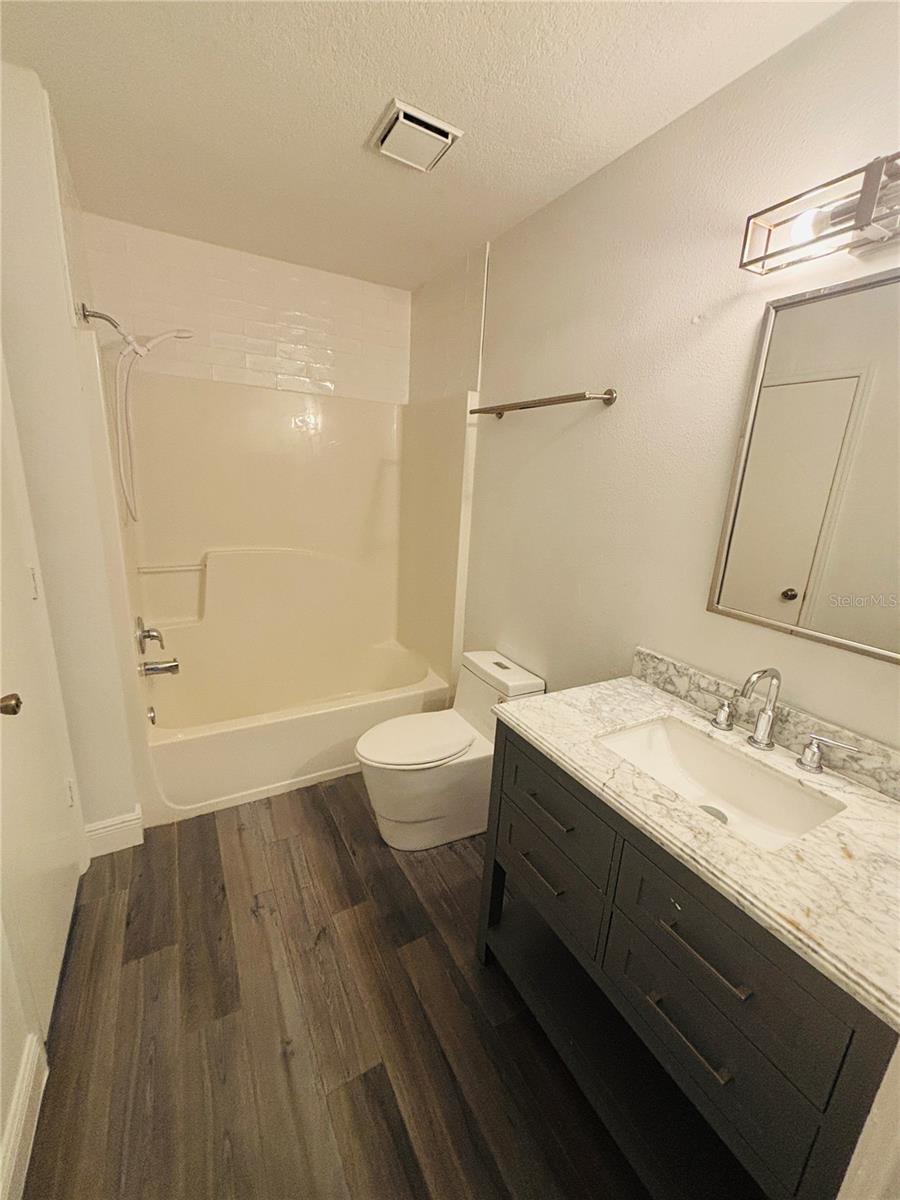 5999 LAKE POINTE DR #602, ORLANDO, FL, 32822