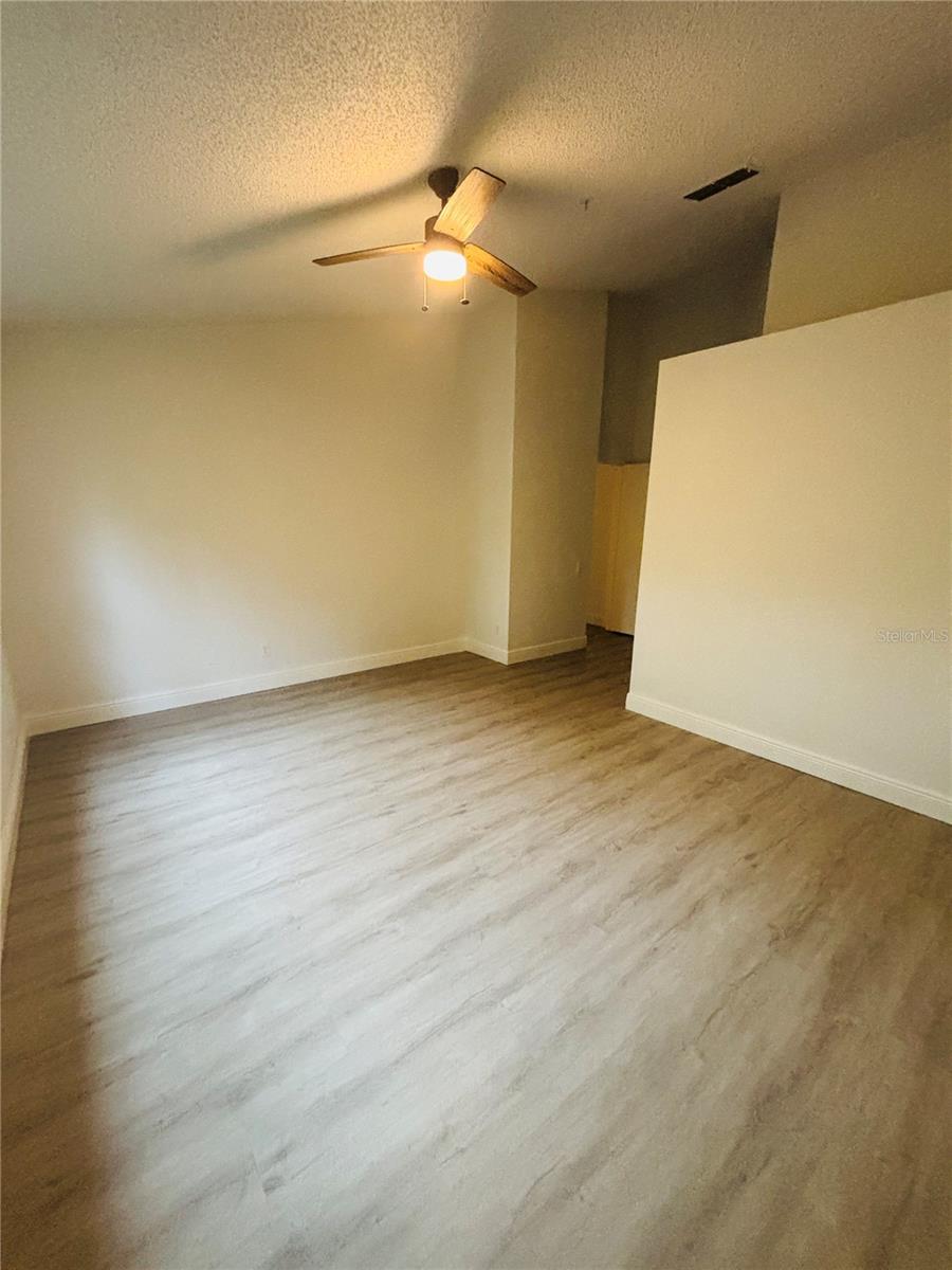 5999 LAKE POINTE DR #602, ORLANDO, FL, 32822