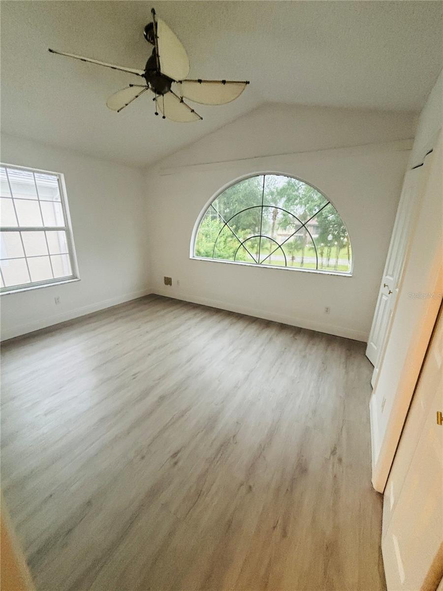 5999 LAKE POINTE DR #602, ORLANDO, FL, 32822