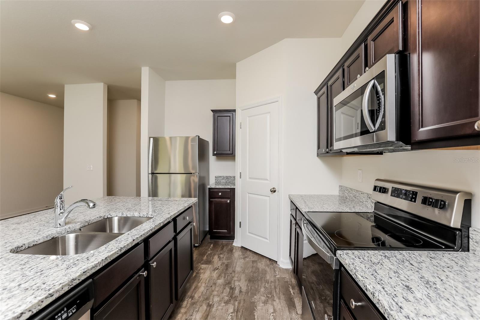 3006 NEVERLAND DR, NEW SMYRNA BEACH, FL, 32168