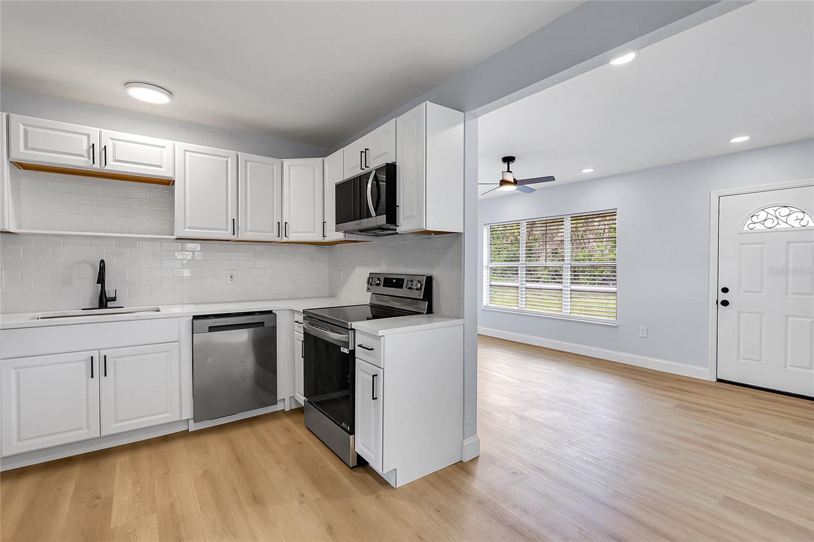 2801 POINCIANA CT, PUNTA GORDA, FL, 33950