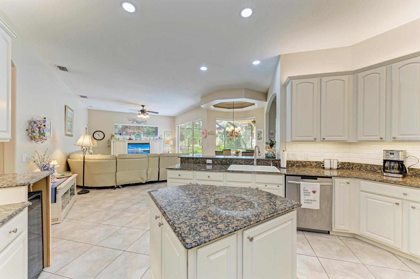 14239 NIGHTHAWK TER, LAKEWOOD RANCH, FL, 34202