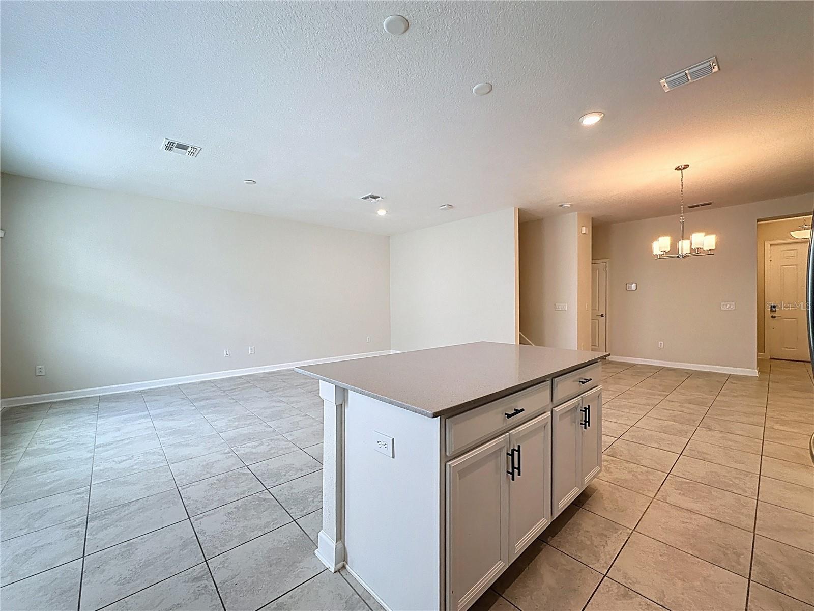 2919 THEME ST, KISSIMMEE, FL, 34746