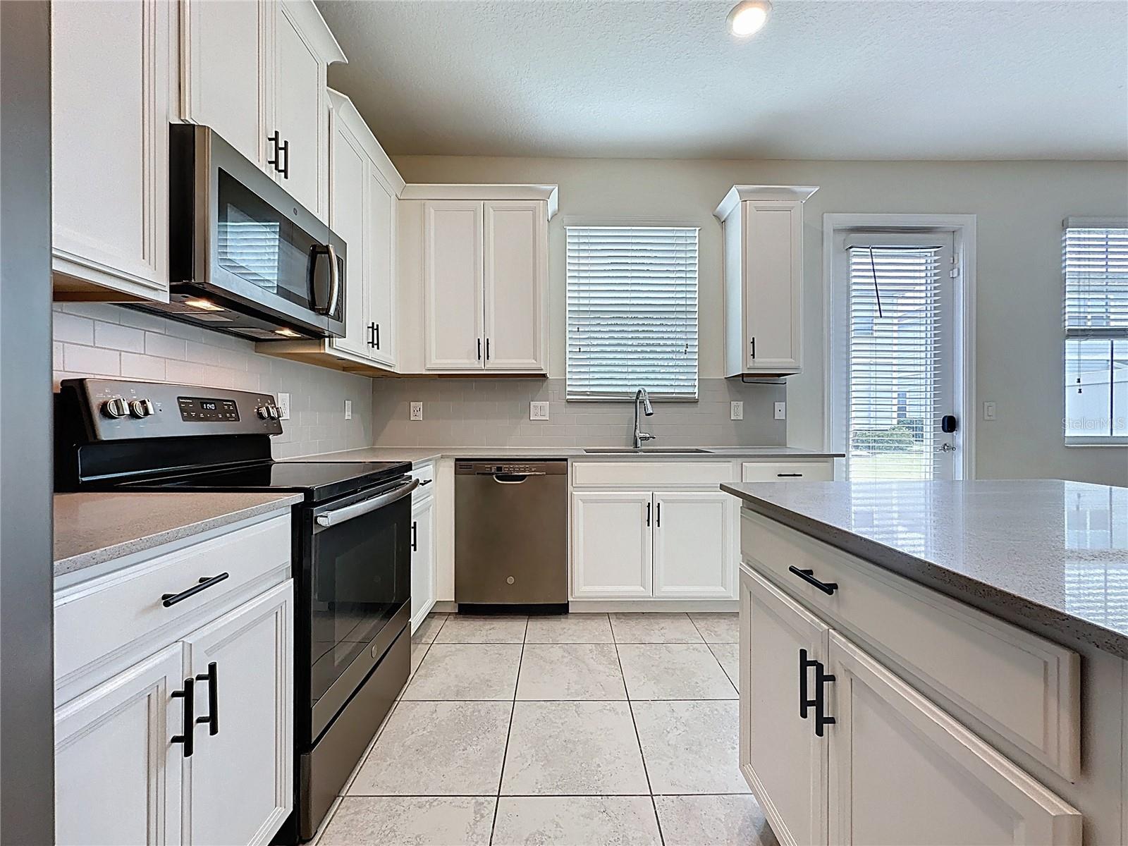 2919 THEME ST, KISSIMMEE, FL, 34746