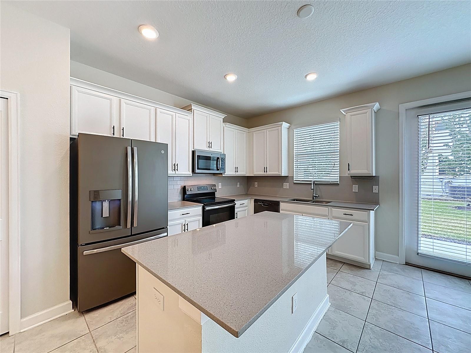 2919 THEME ST, KISSIMMEE, FL, 34746