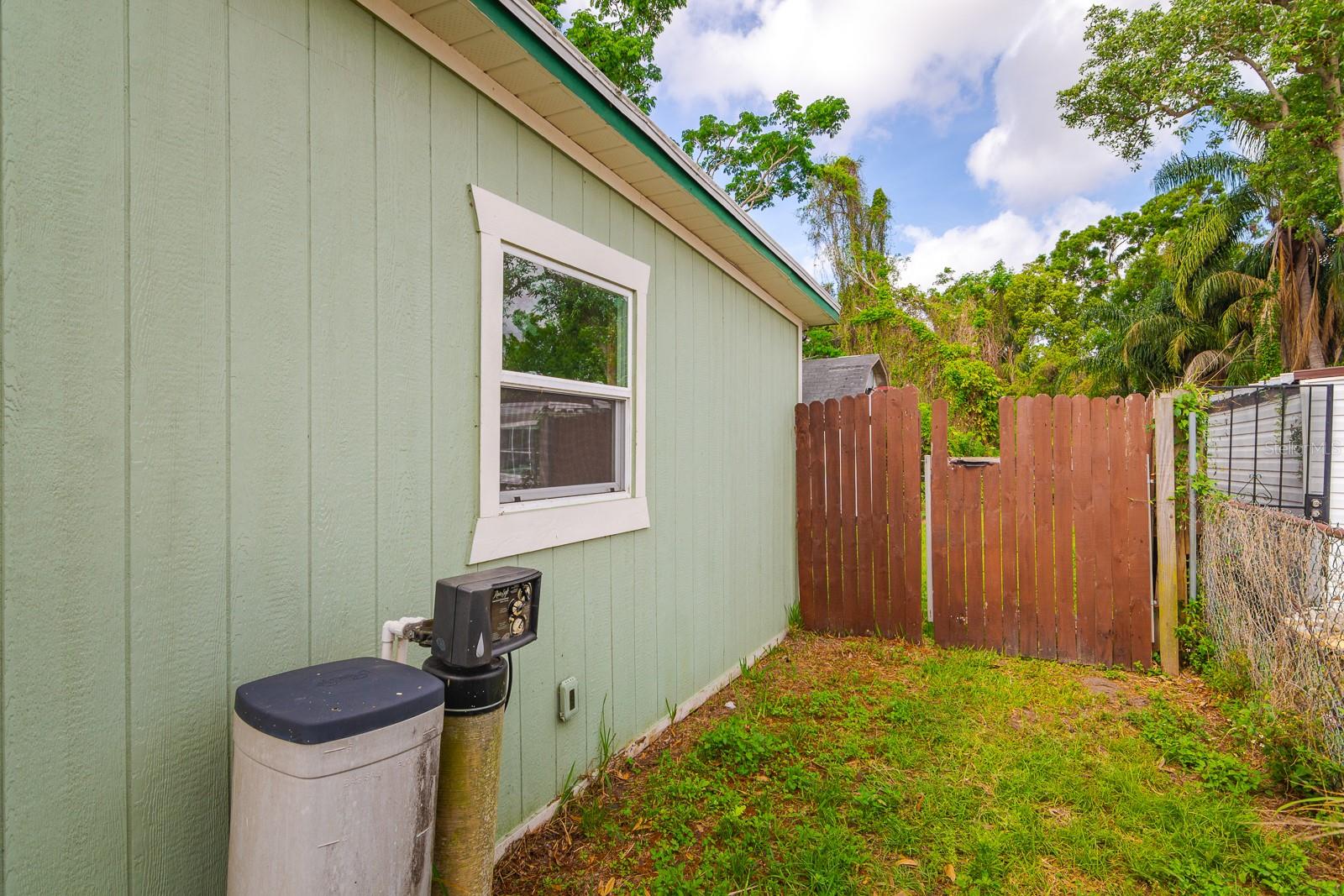 7218 DONALD AVE, TAMPA, FL, 33614