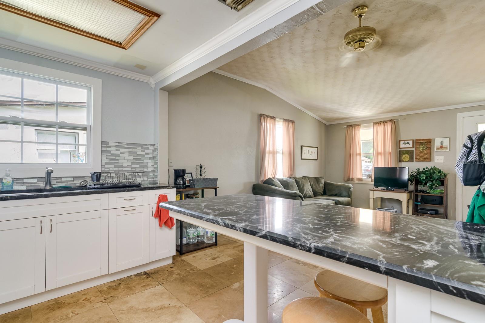 7218 DONALD AVE, TAMPA, FL, 33614