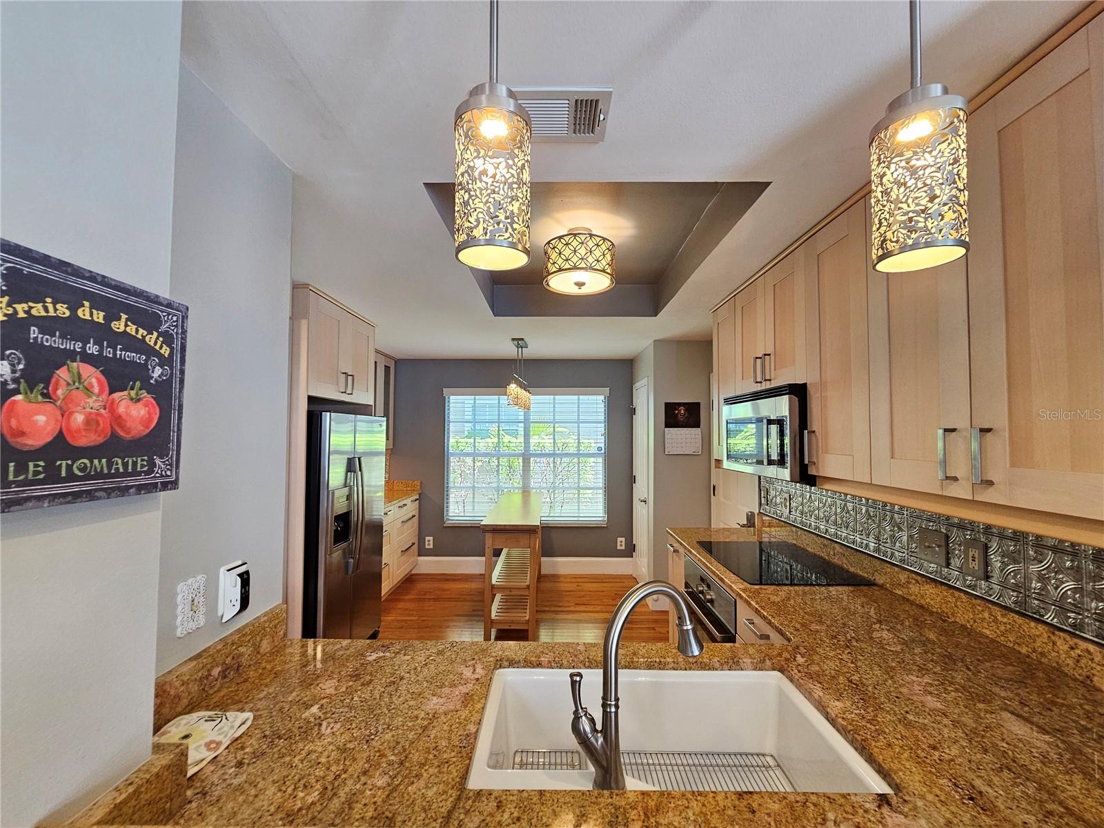 5110 STERLING MANOR DR, TAMPA, FL, 33647