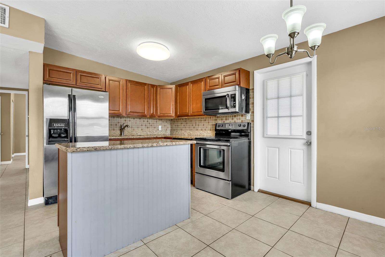 8233 PORTULACA AVE, SEMINOLE, FL, 33777