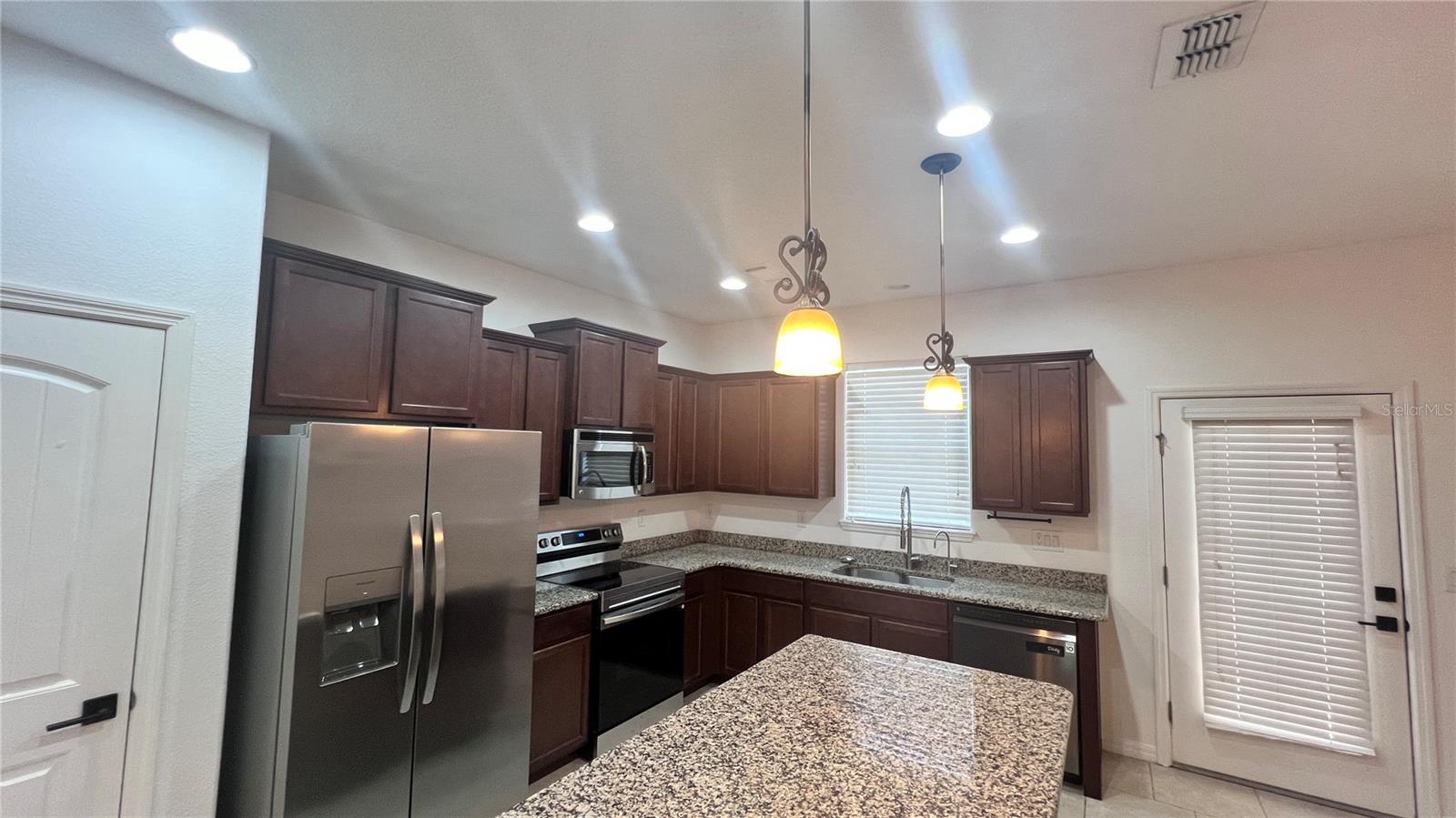 3524 SEBASTIAN BRIDGE LN, HARMONY, FL, 34773