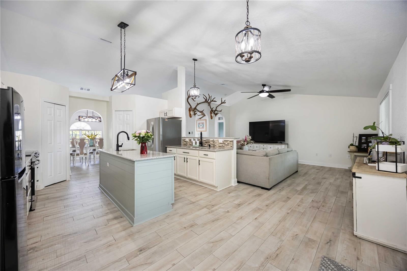 10047 GREETINGS ST, PORT CHARLOTTE, FL, 33981