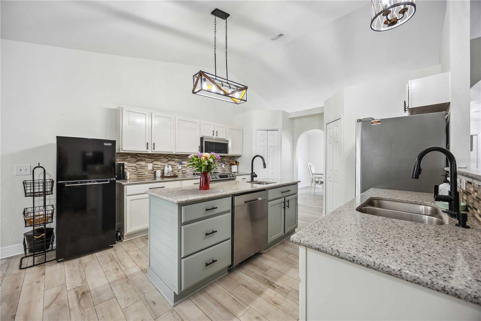 10047 GREETINGS ST, PORT CHARLOTTE, FL, 33981