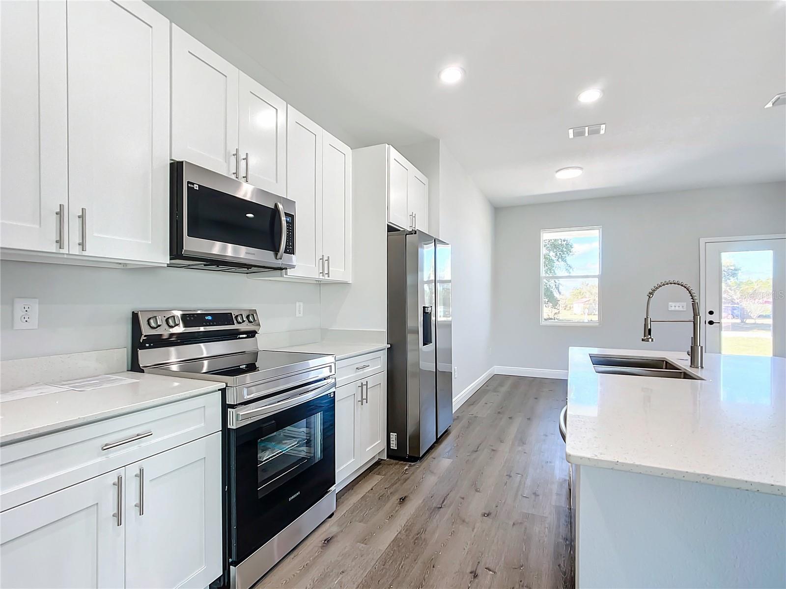 4 DOGWOOD TRAIL CRSE, OCALA, FL, 34472