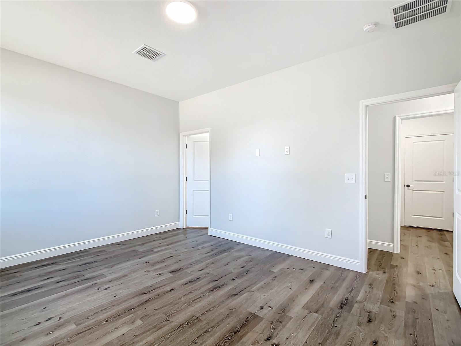 4 DOGWOOD TRAIL CRSE, OCALA, FL, 34472