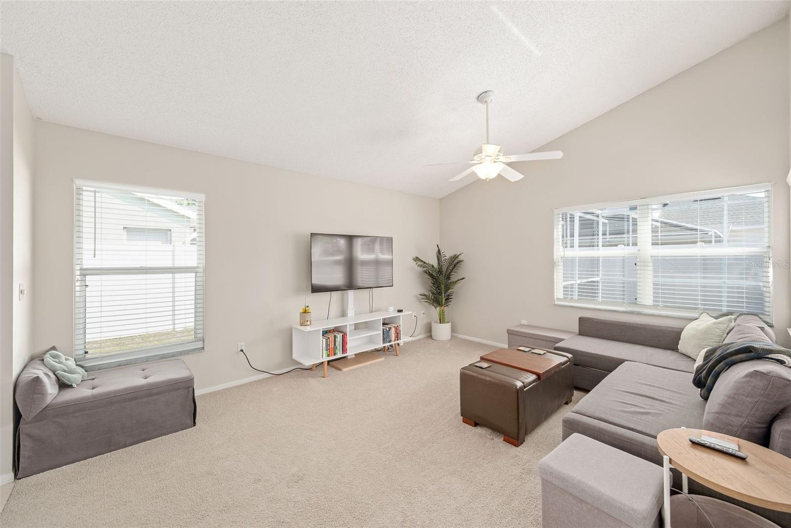 2884 PICADILLY CIR, KISSIMMEE, FL, 34747