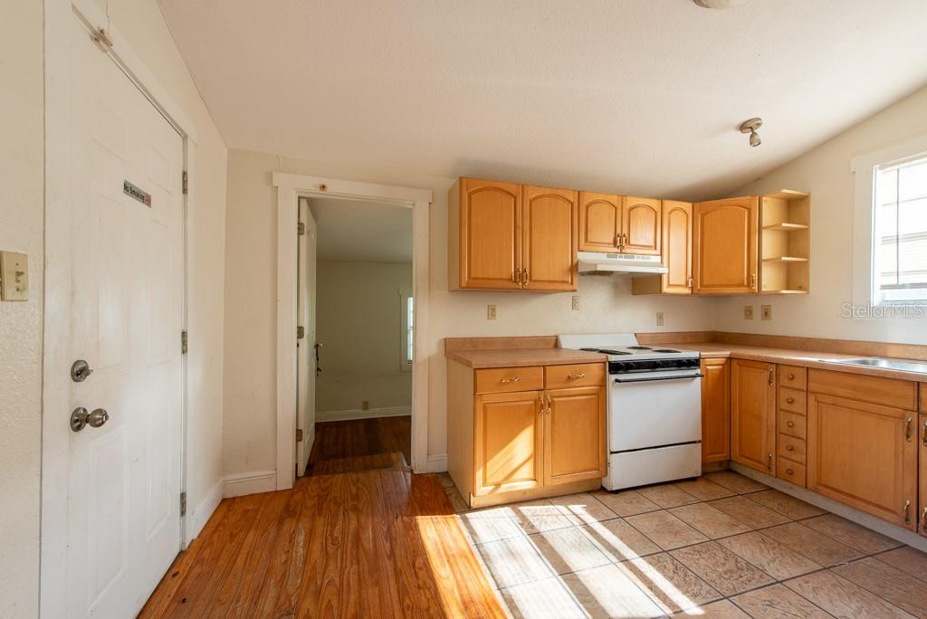 1018 E 12TH AVE, TAMPA, FL, 33605