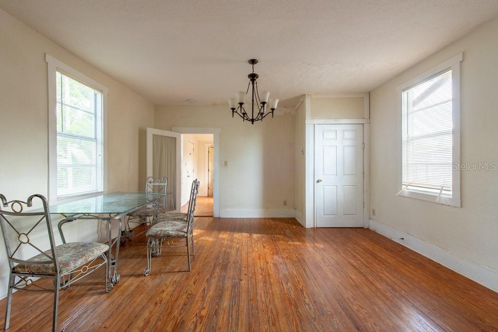 1018 E 12TH AVE, TAMPA, FL, 33605
